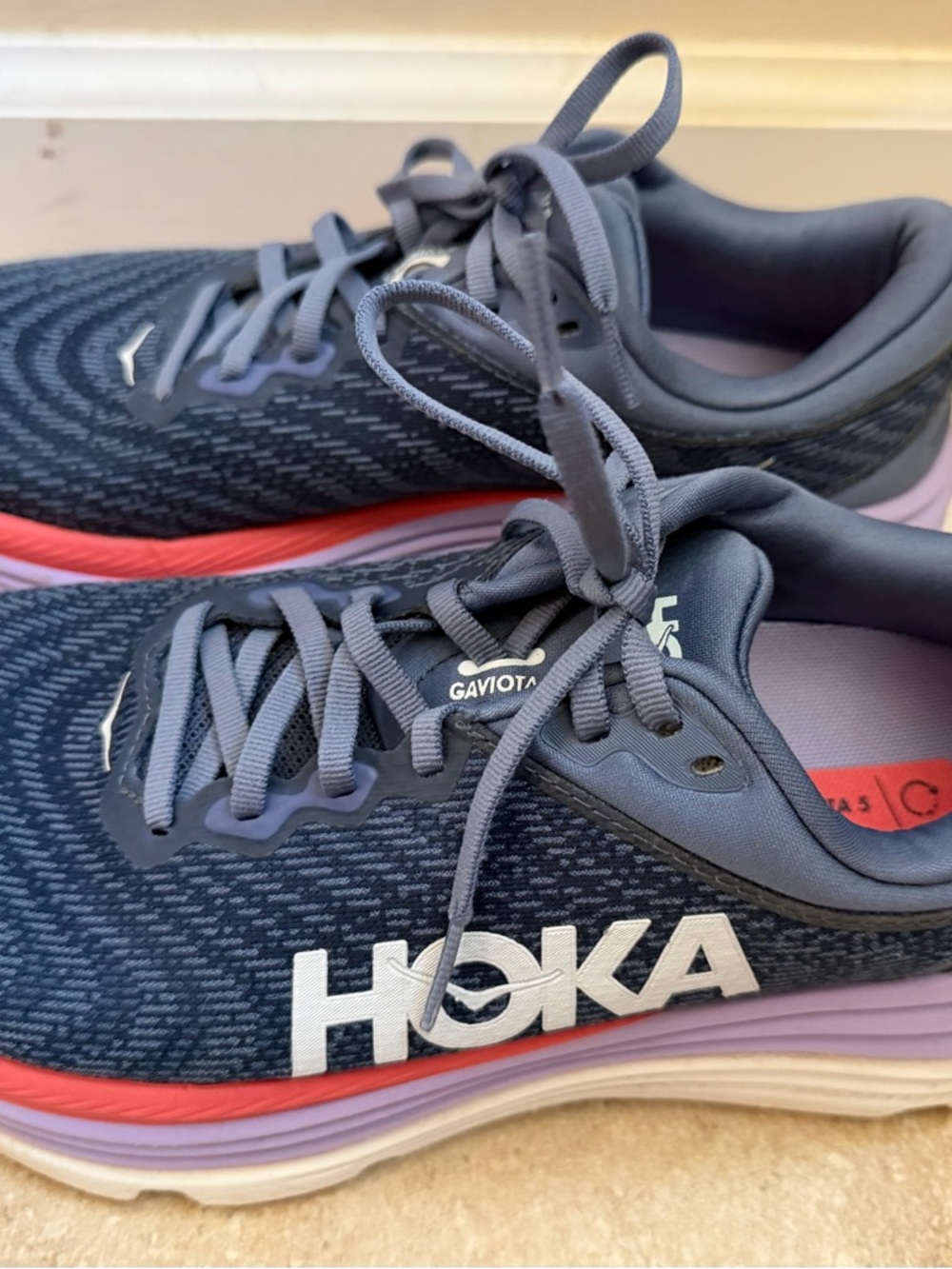 Hoka Gaviota 5 Running Shoes size 8.5
